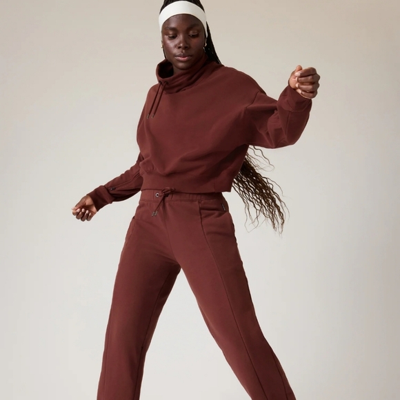 Athleta Retroplush Pant Size Small Cherrywood - Picture 2 of 9